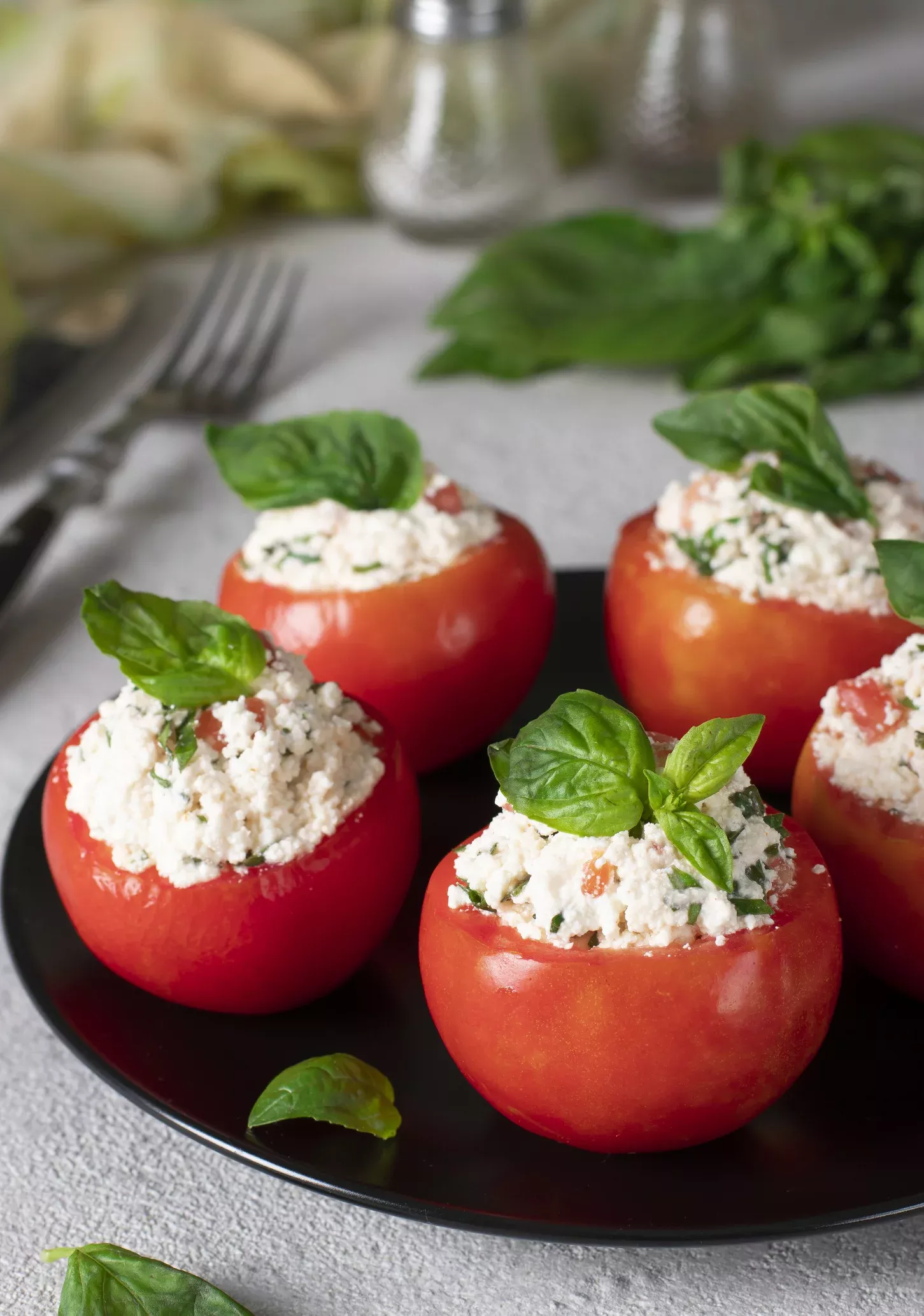 Plat savoureux tomates farcies