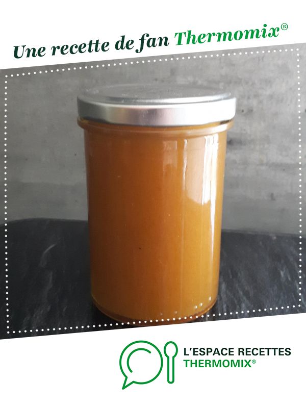 Préparation confiture rhubarbe
