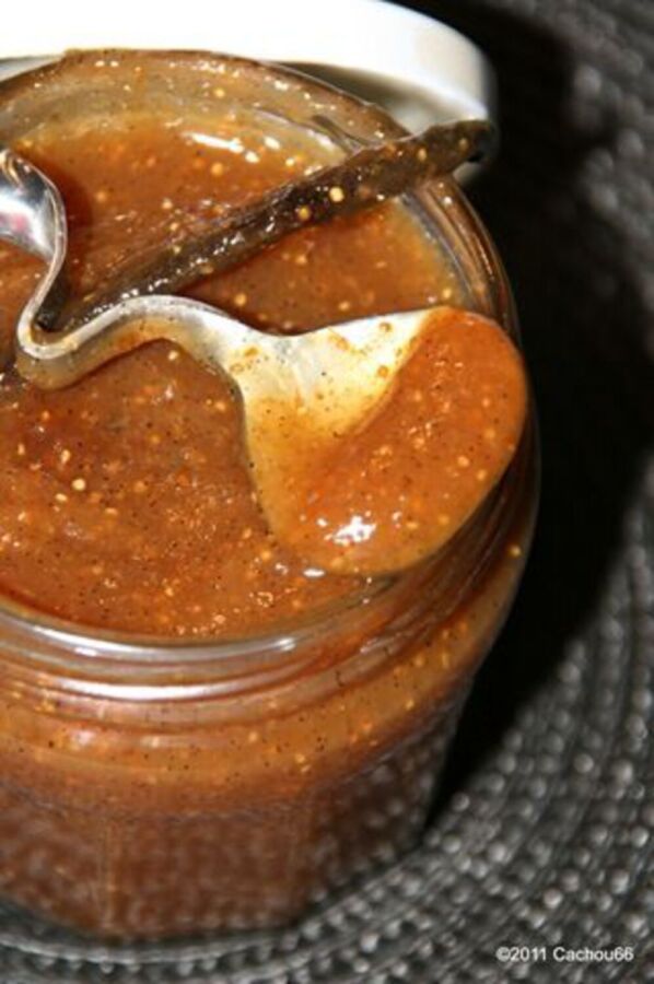 Préparation confiture figue blanche
