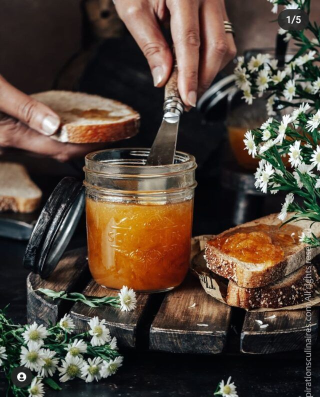 Cuisson de confiture au mirabelle